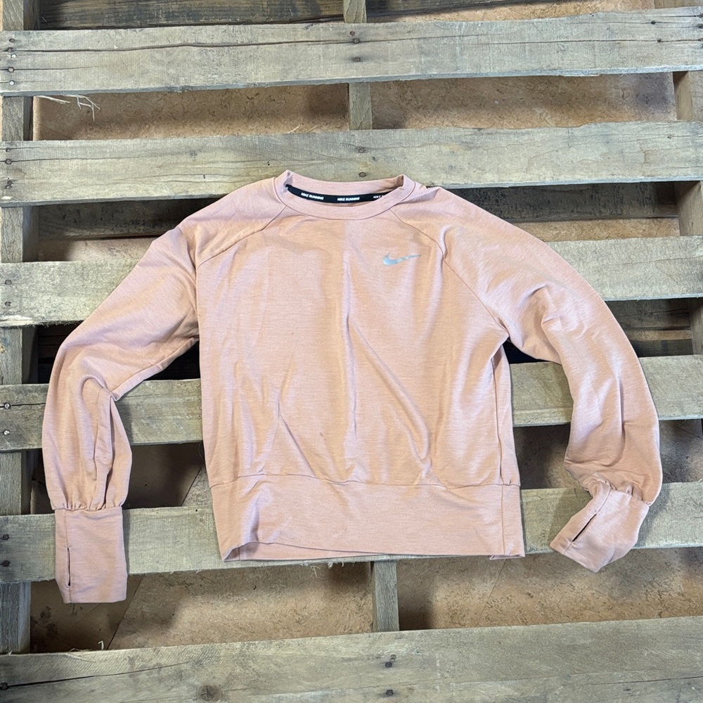 Nike Women’s Light Pink Crewneck Sweatshirt